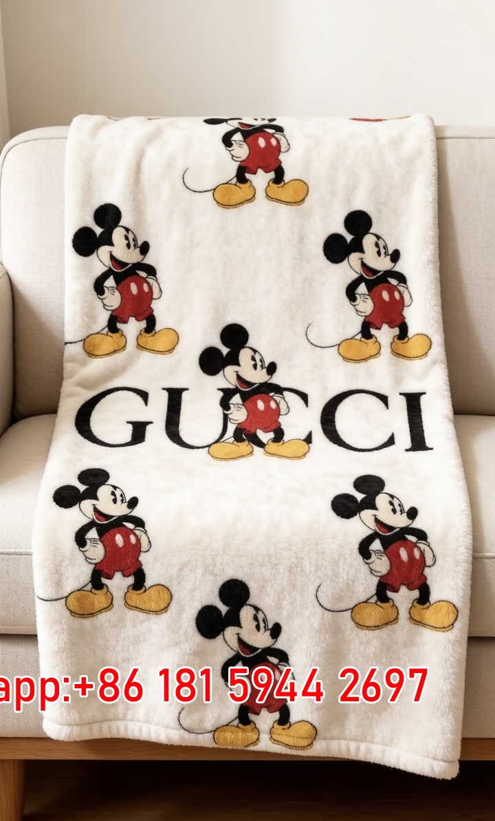 Mickey x Gucci Throw Blankets GGJY (18)